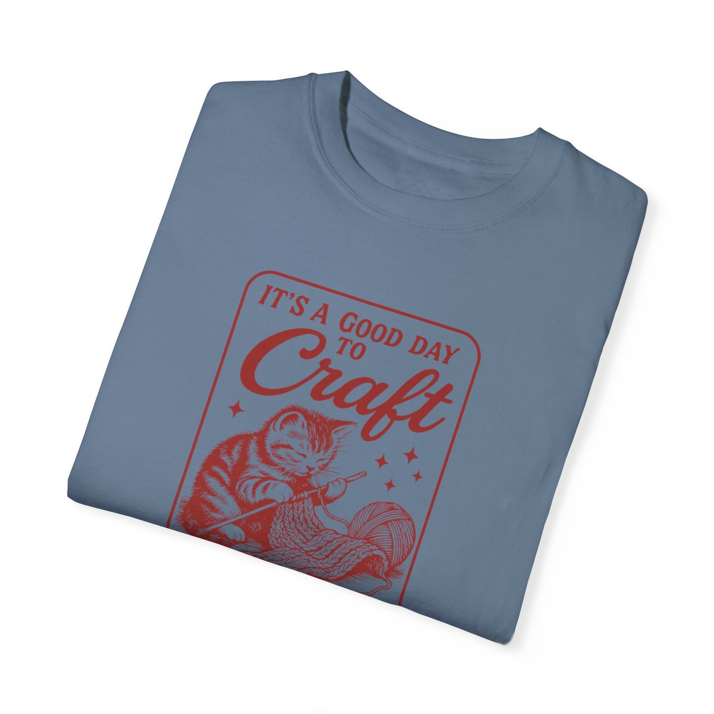 "It’s a Good Day to Craft" Vintage Cat T-Shirt – Cozy Crafter Tee for Craft Lovers