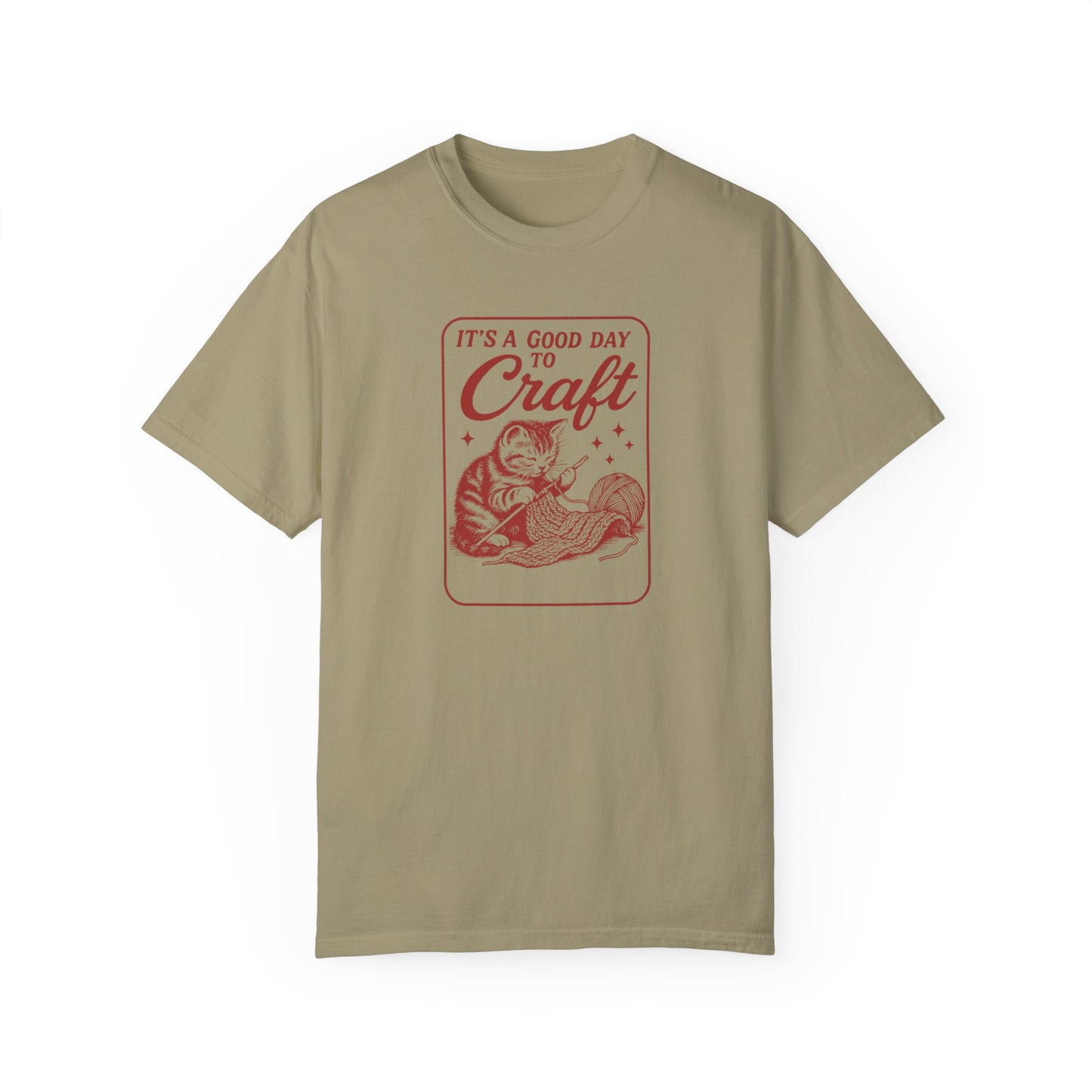 "It’s a Good Day to Craft" Vintage Cat T-Shirt – Cozy Crafter Tee for Craft Lovers